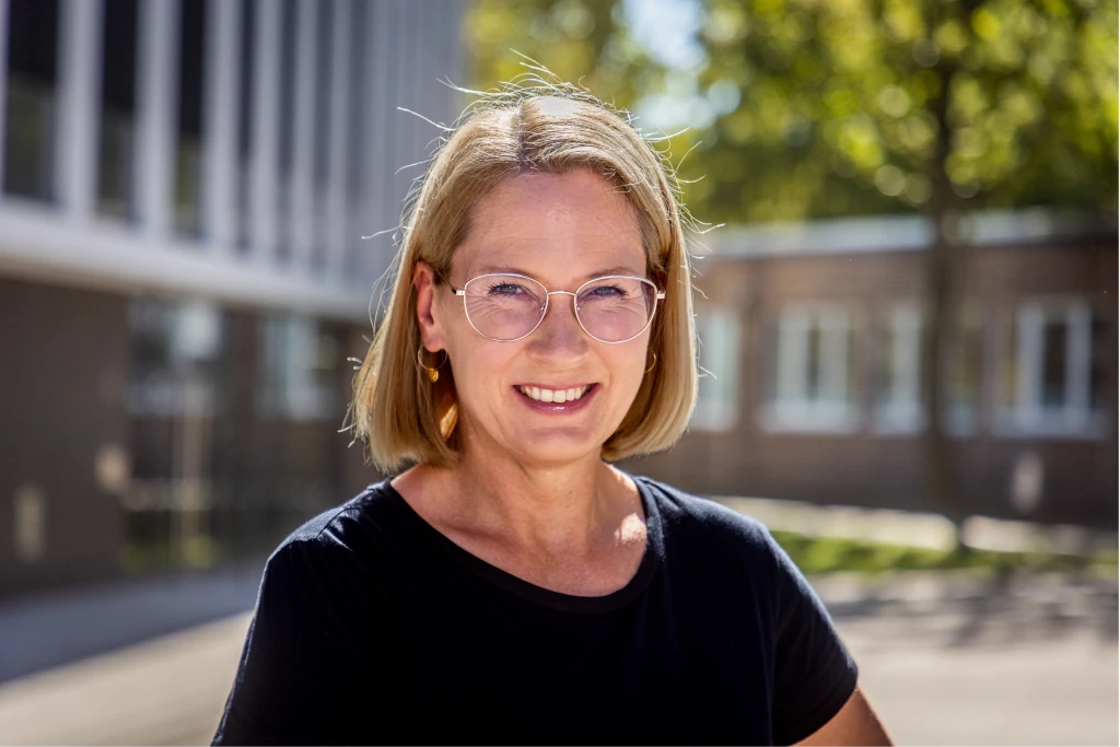 Frau A. Kracht