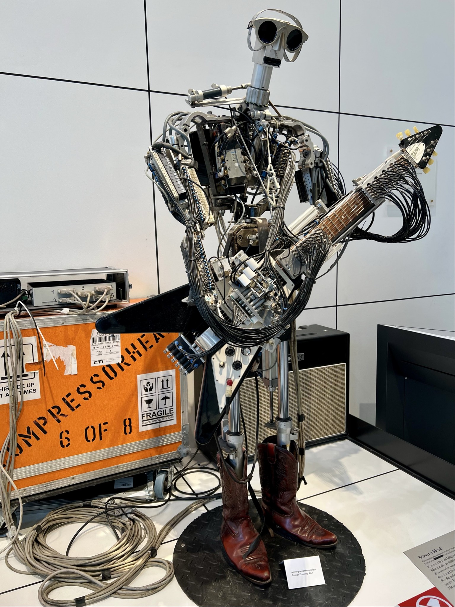 Roboter der Gitarre Spielen kann